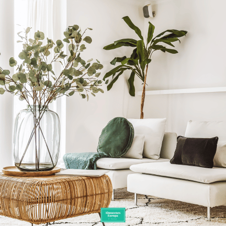 Textiles imprescindibles para un hogar fresco y confortable en verano.